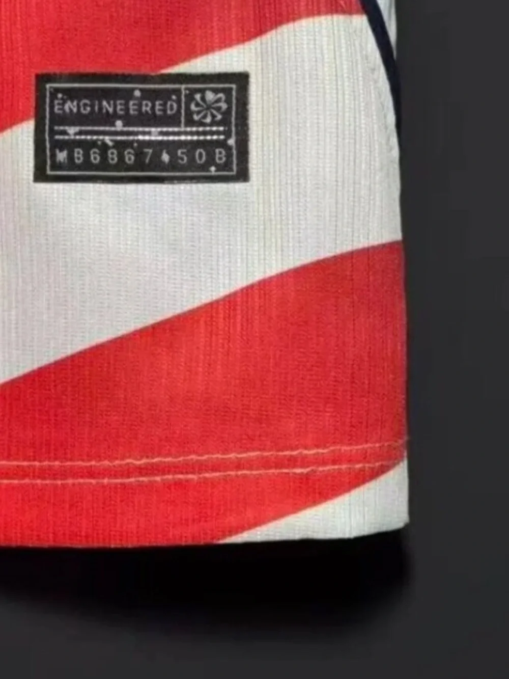 Nike Boys USA Red & White Wavy Soccer Jersey